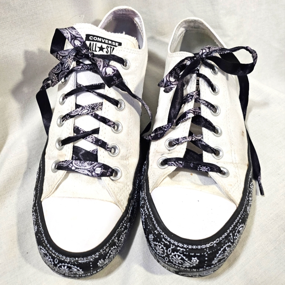 Converse x Miley Cyrus Paisley all star low size 9